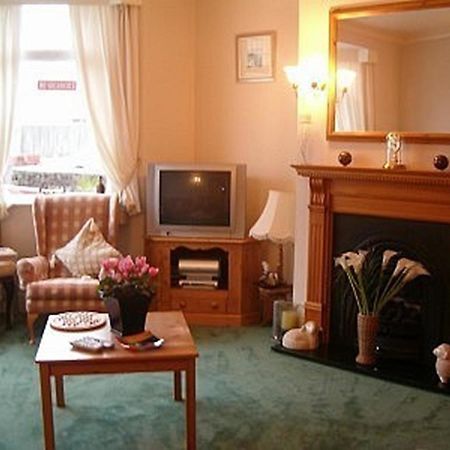페인턴 The Adelphi B&B 외부 사진