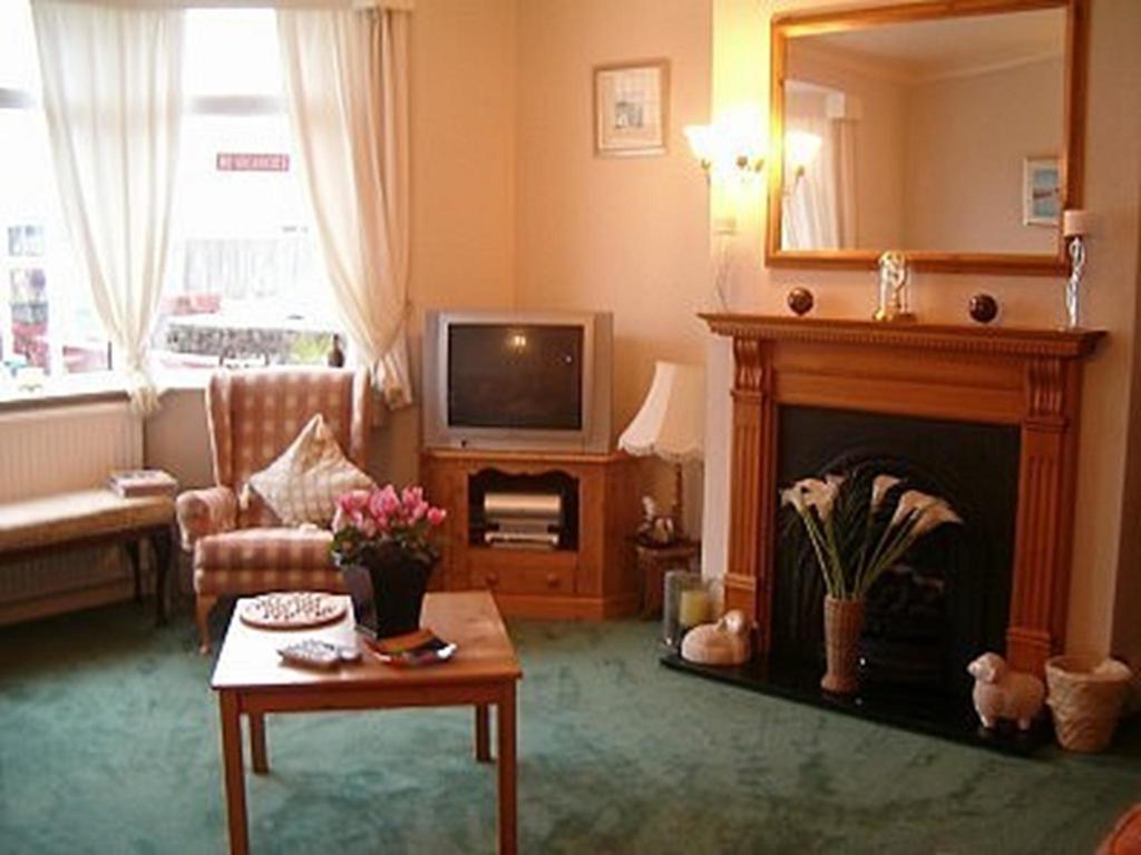 페인턴 The Adelphi B&B 외부 사진